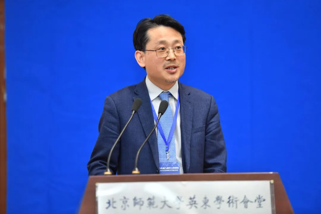 牛津大学摄政bet365最新网址
王士东.jpg